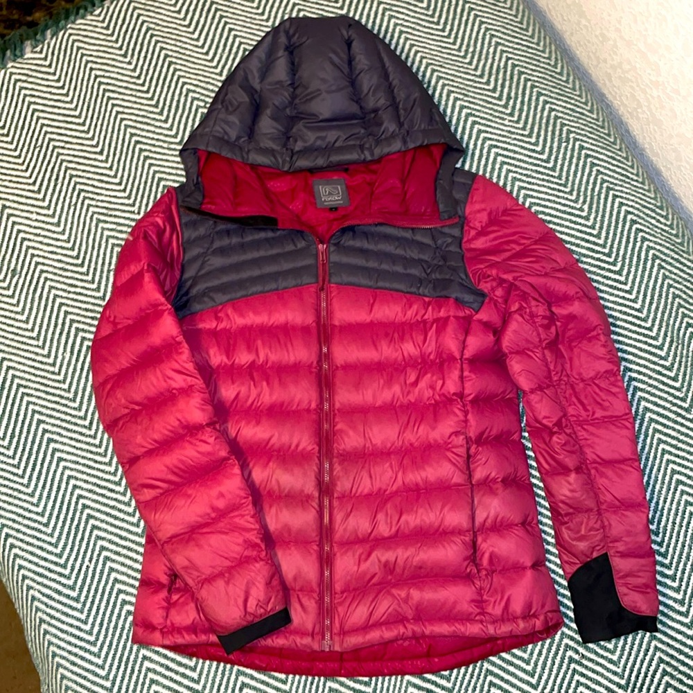 Flylow women's betty down puffy jacket size medium red and black goose down coat